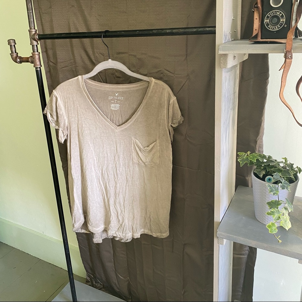 American Eagle Soft & Sexy T